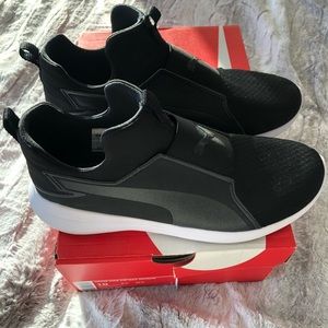 Puma Rebel mid black sneaker size 10